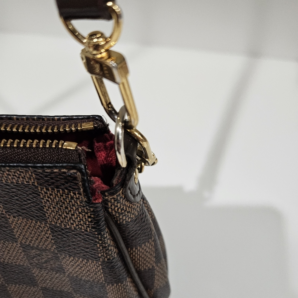 SOLD Louis Vuitton Damier Ebene Eva - Picture 8 of 11